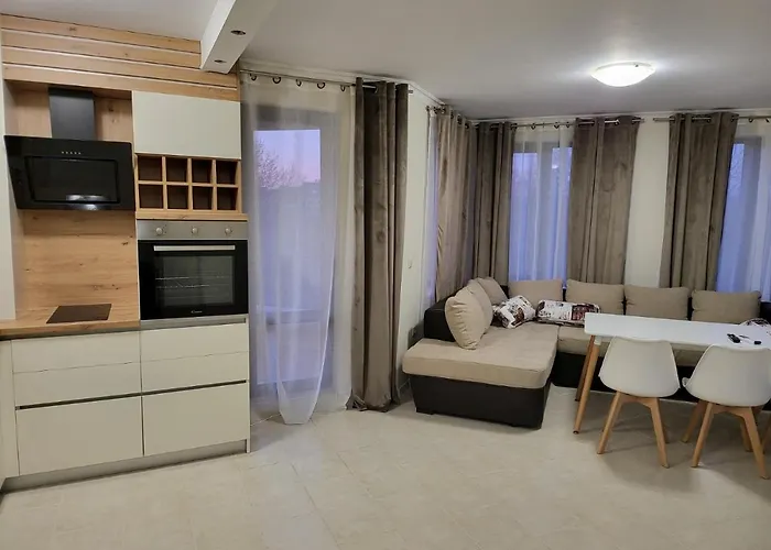 Apartment On The 2 Ravda